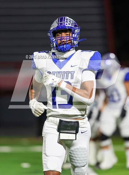 Thumbnail 2 in Beckville Vs Pewitt (UIL 2A D1 Football Bi-District) photogallery.