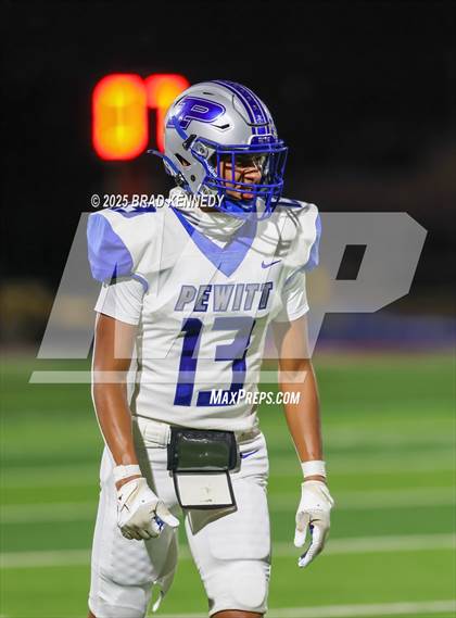 Thumbnail 1 in Beckville Vs Pewitt (UIL 2A D1 Football Bi-District) photogallery.