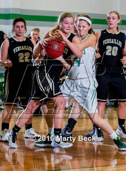 Thumbnail 3 in Versailles @ Blair Oaks photogallery.