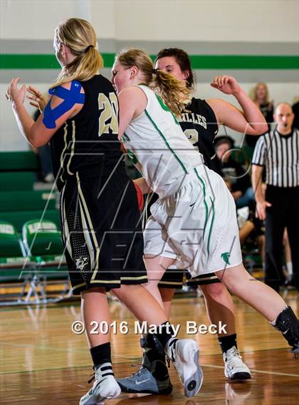 Thumbnail 2 in Versailles @ Blair Oaks photogallery.
