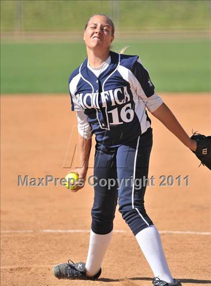 Thumbnail 2 in Pacifica @ Northwood (Game 1) photogallery.