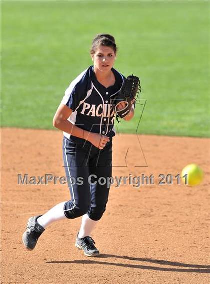 Thumbnail 3 in Pacifica @ Northwood (Game 1) photogallery.