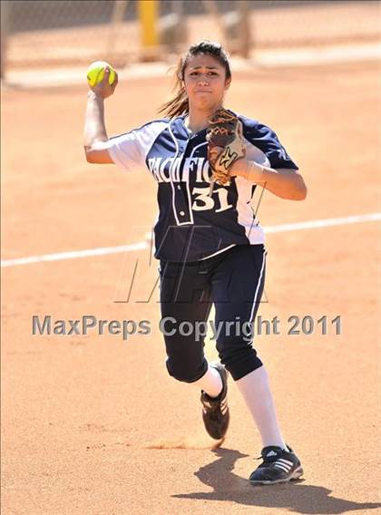 Thumbnail 3 in Pacifica @ Northwood (Game 1) photogallery.