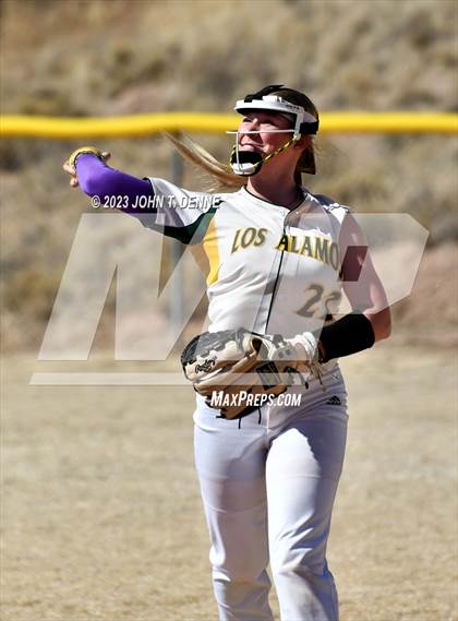 Thumbnail 3 in Los Alamos @ Espanola Valley photogallery.