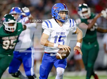 Thumbnail 2 in The Woodlands vs Oak Ridge photogallery.