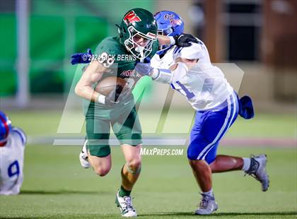 Thumbnail 1 in The Woodlands vs Oak Ridge photogallery.