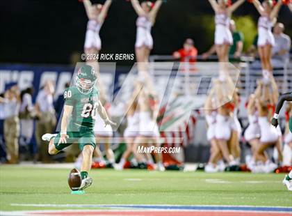 Thumbnail 2 in The Woodlands vs Oak Ridge photogallery.