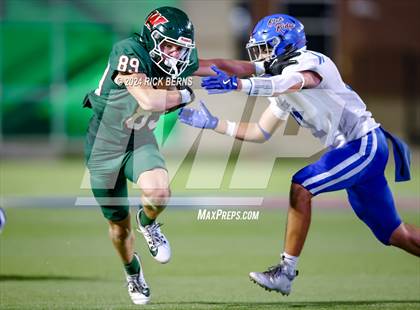 Thumbnail 2 in The Woodlands vs Oak Ridge photogallery.