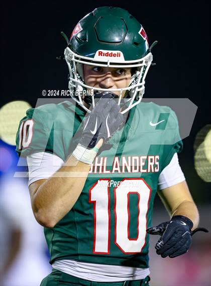 Thumbnail 2 in The Woodlands vs Oak Ridge photogallery.