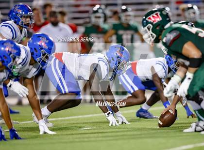 Thumbnail 2 in The Woodlands vs Oak Ridge photogallery.