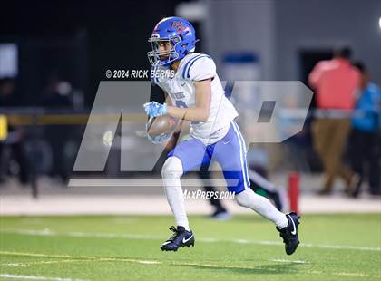 Thumbnail 1 in The Woodlands vs Oak Ridge photogallery.