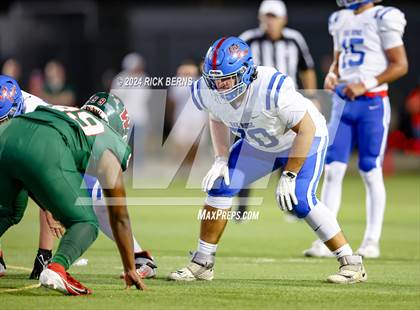 Thumbnail 2 in The Woodlands vs Oak Ridge photogallery.