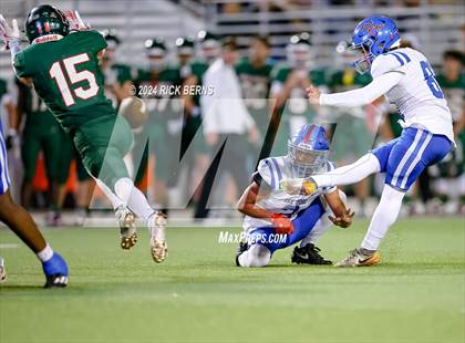 Thumbnail 3 in The Woodlands vs Oak Ridge photogallery.