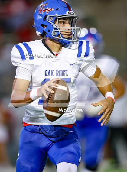 Thumbnail 2 in The Woodlands vs Oak Ridge photogallery.