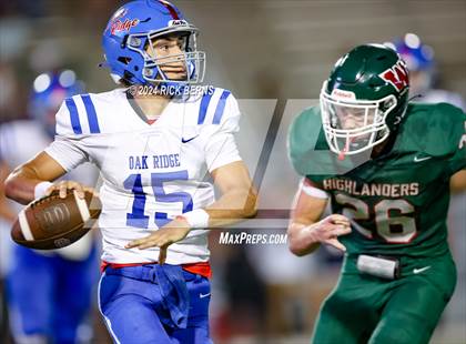 Thumbnail 1 in The Woodlands vs Oak Ridge photogallery.