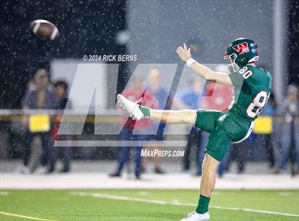 Thumbnail 1 in The Woodlands vs Oak Ridge photogallery.