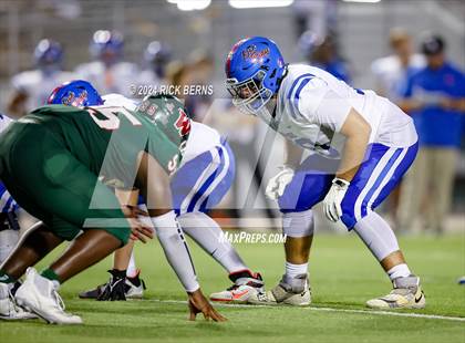 Thumbnail 3 in The Woodlands vs Oak Ridge photogallery.