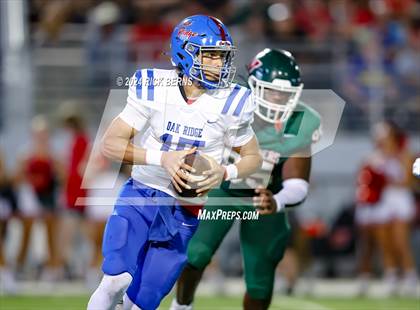 Thumbnail 2 in The Woodlands vs Oak Ridge photogallery.