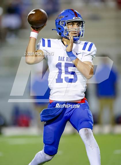 Thumbnail 2 in The Woodlands vs Oak Ridge photogallery.