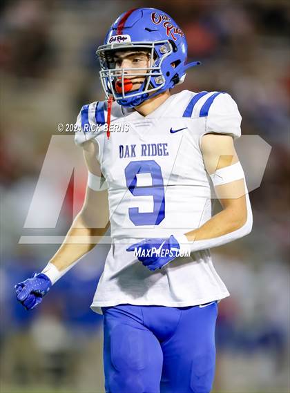 Thumbnail 1 in The Woodlands vs Oak Ridge photogallery.