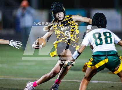 Thumbnail 1 in Royal @ Newbury Park photogallery.