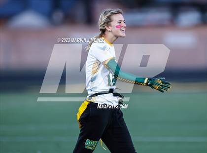 Thumbnail 2 in Royal @ Newbury Park photogallery.