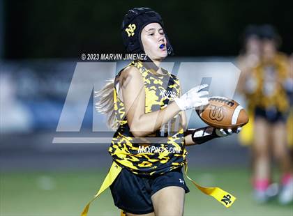 Thumbnail 3 in Royal @ Newbury Park photogallery.