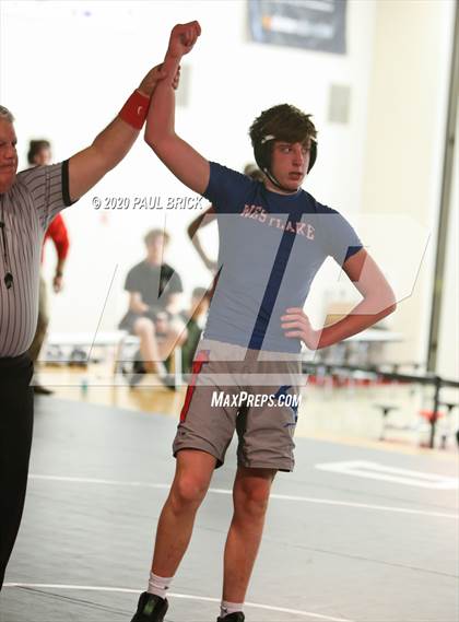 Thumbnail 1 in Westlake vs Vista Ridge photogallery.