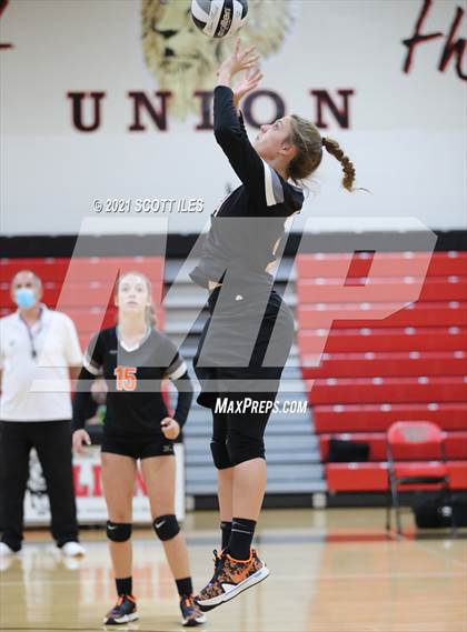 Thumbnail 2 in Amanda-Clearcreek @ Liberty Union photogallery.