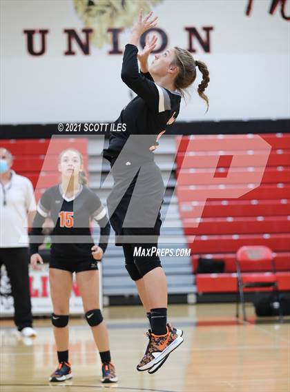 Thumbnail 1 in Amanda-Clearcreek @ Liberty Union photogallery.