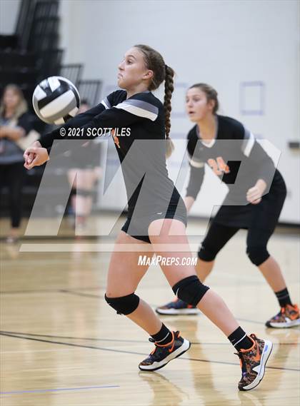 Thumbnail 3 in Amanda-Clearcreek @ Liberty Union photogallery.