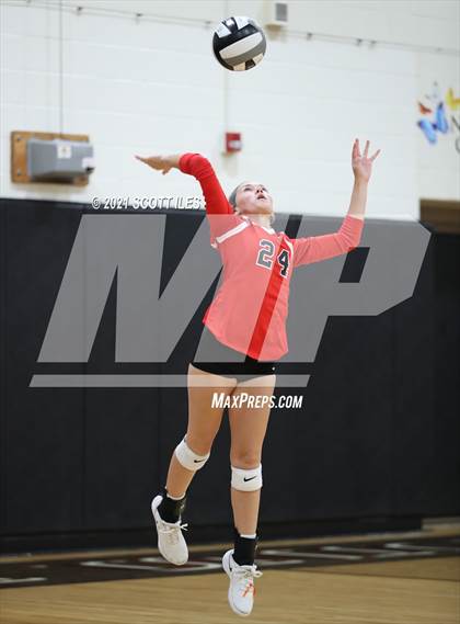 Thumbnail 3 in Amanda-Clearcreek @ Liberty Union photogallery.