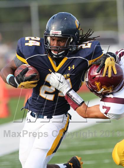 Thumbnail 1 in O'Fallon vs Loyola Academy photogallery.