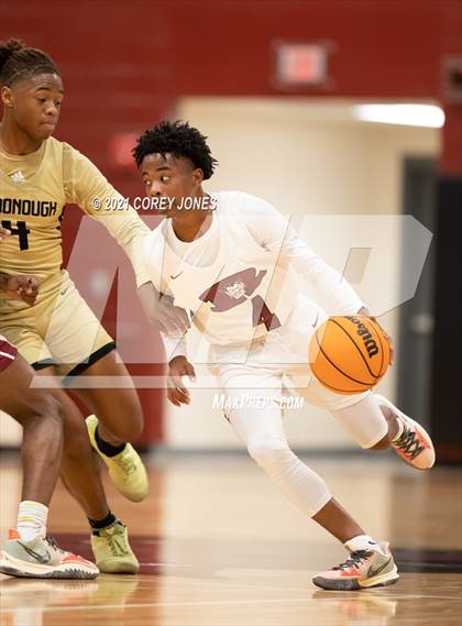 Thumbnail 2 in McDonough vs Warner Robins (HypeSouth Hardwood Invitational) photogallery.