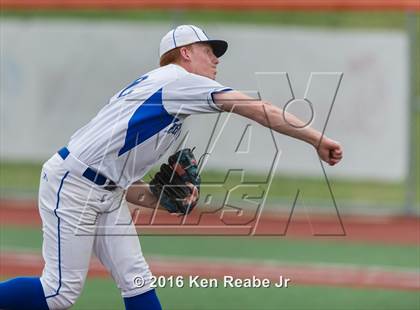 Thumbnail 1 in Norwin vs Hempfield Area (PIAA Class AAAA First Round) photogallery.