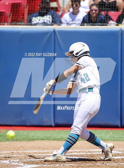 Thumbnail 2 in Mission Prep vs. Orange Cove (CIF CS Division 4 Championship) photogallery.