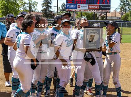 Thumbnail 2 in Mission Prep vs. Orange Cove (CIF CS Division 4 Championship) photogallery.