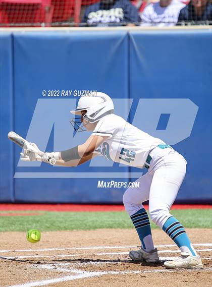 Thumbnail 3 in Mission Prep vs. Orange Cove (CIF CS Division 4 Championship) photogallery.