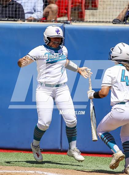 Thumbnail 1 in Mission Prep vs. Orange Cove (CIF CS Division 4 Championship) photogallery.