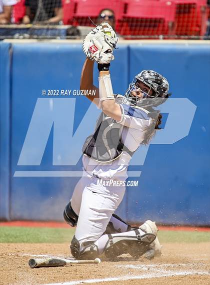 Thumbnail 3 in Mission Prep vs. Orange Cove (CIF CS Division 4 Championship) photogallery.