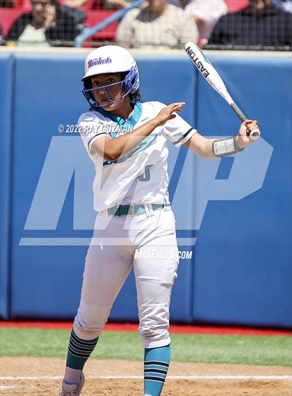 Thumbnail 3 in Mission Prep vs. Orange Cove (CIF CS Division 4 Championship) photogallery.