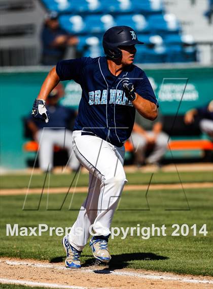 Thumbnail 2 in Menlo vs. Branham (CIF CCS D2 Semifinal Playoff) photogallery.