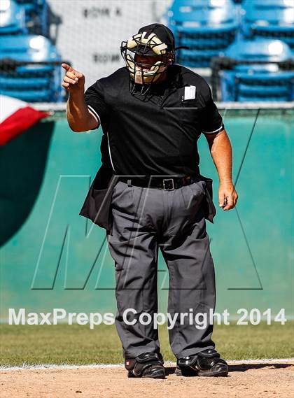 Thumbnail 2 in Menlo vs. Branham (CIF CCS D2 Semifinal Playoff) photogallery.