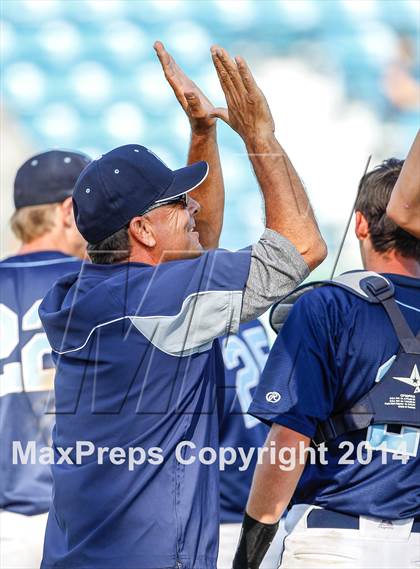 Thumbnail 3 in Menlo vs. Branham (CIF CCS D2 Semifinal Playoff) photogallery.