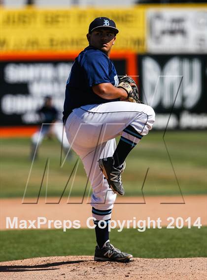 Thumbnail 1 in Menlo vs. Branham (CIF CCS D2 Semifinal Playoff) photogallery.