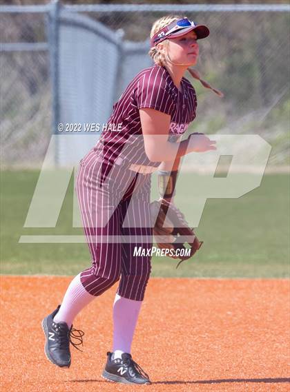 Thumbnail 2 in DeSoto Central vs. Collierville (Morris Hunter Tournament) photogallery.