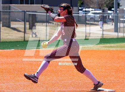 Thumbnail 3 in DeSoto Central vs. Collierville (Morris Hunter Tournament) photogallery.