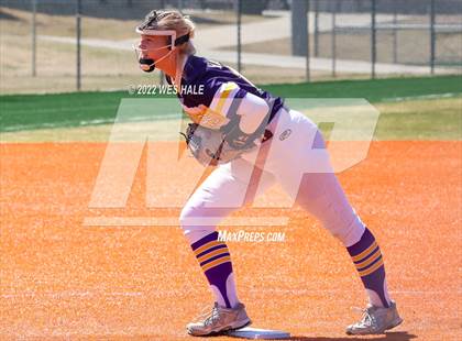 Thumbnail 2 in DeSoto Central vs. Collierville (Morris Hunter Tournament) photogallery.