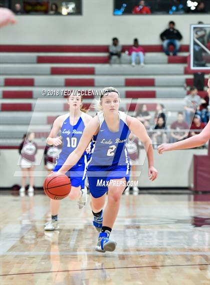 Thumbnail 1 in Mammoth Spring vs. Kirby (AAA 1A 2nd Round Playoff) photogallery.