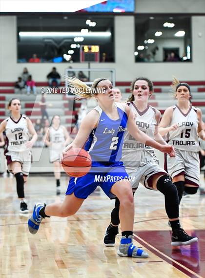 Thumbnail 3 in Mammoth Spring vs. Kirby (AAA 1A 2nd Round Playoff) photogallery.